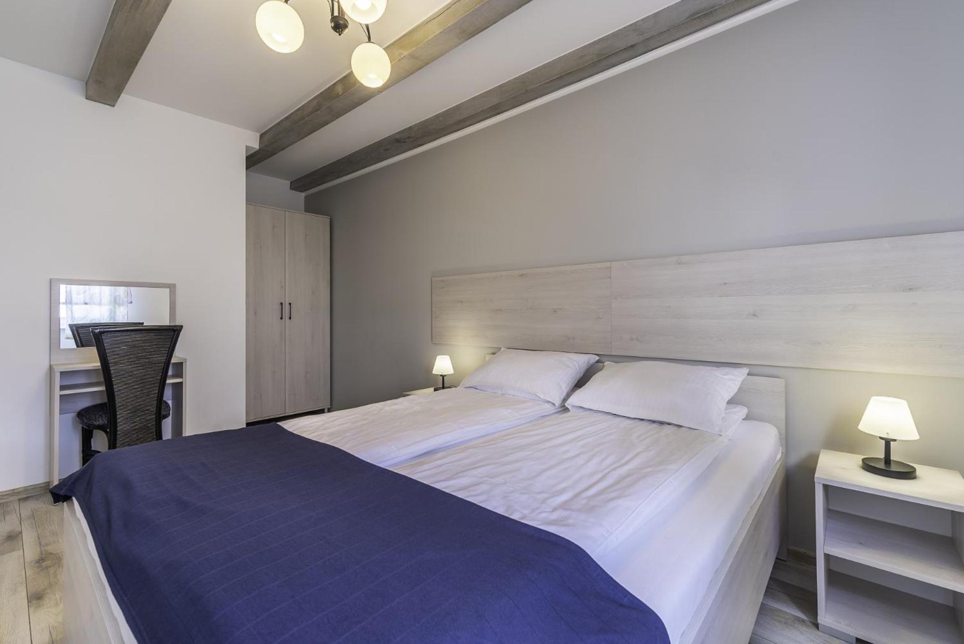 Frajda Domki - Apartamenty 6-Osobowe - Salon I Dwie Sypialnie Oraz Studia 4-Osobowe - Pokoj Z Aneksem Kuchennym Rewal Exterior foto